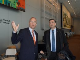 Emile Roemer en Karel van Oosterom, De Nederlandse Ambassadeur bij de VN